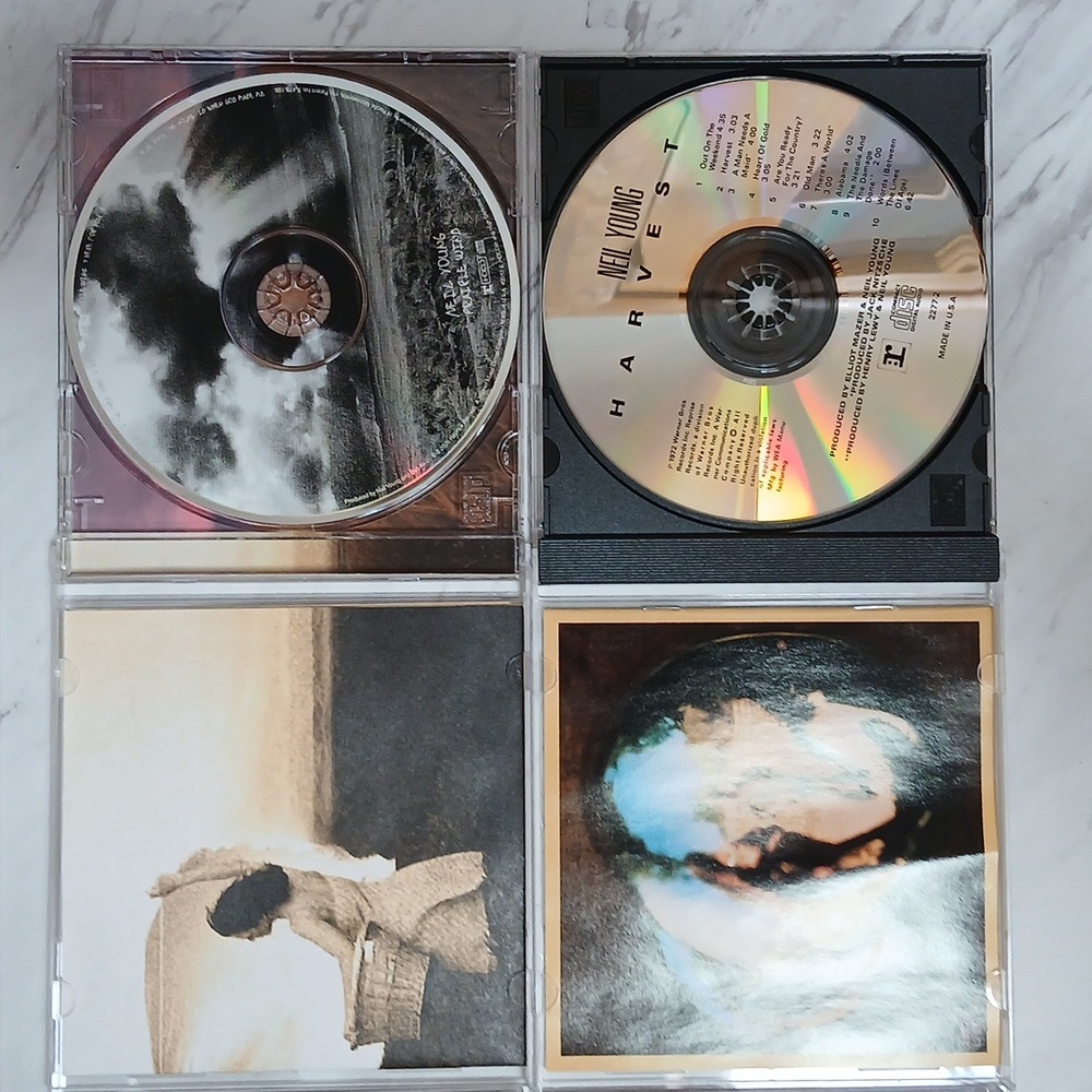 Neil Young CD Collection - Picture 7 of 16